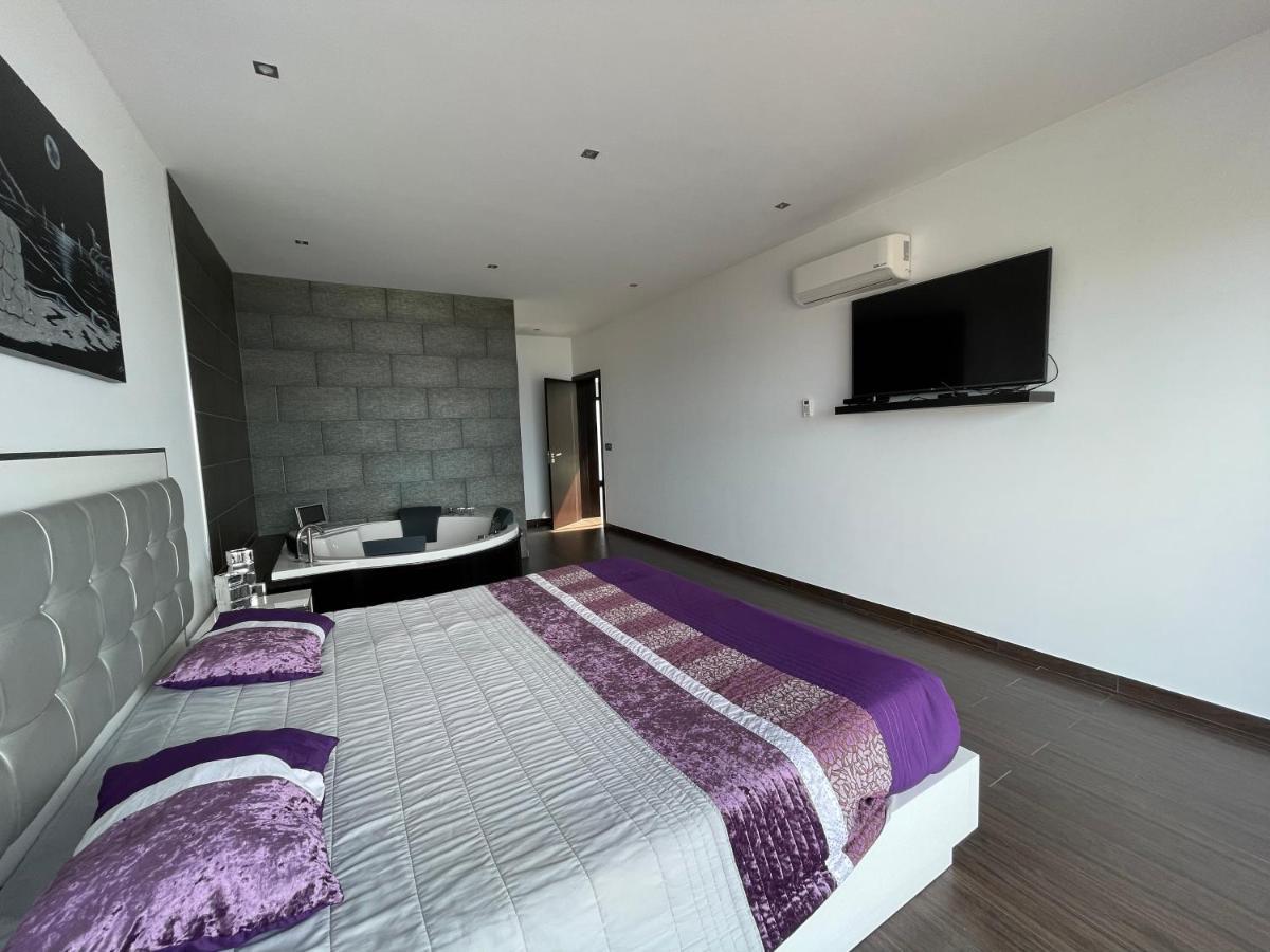 Vivenda Luxuosa Villa Feteiras ภายนอก รูปภาพ