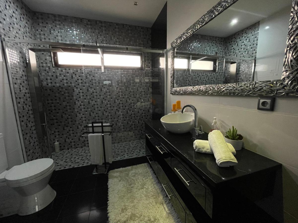 Vivenda Luxuosa Villa Feteiras ภายนอก รูปภาพ